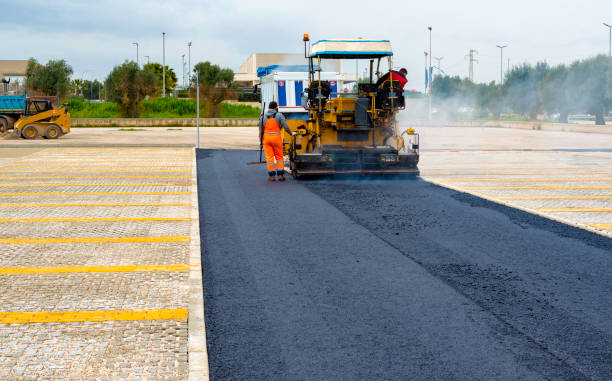 Best Professional Driveway Pavers  in Windham, OH